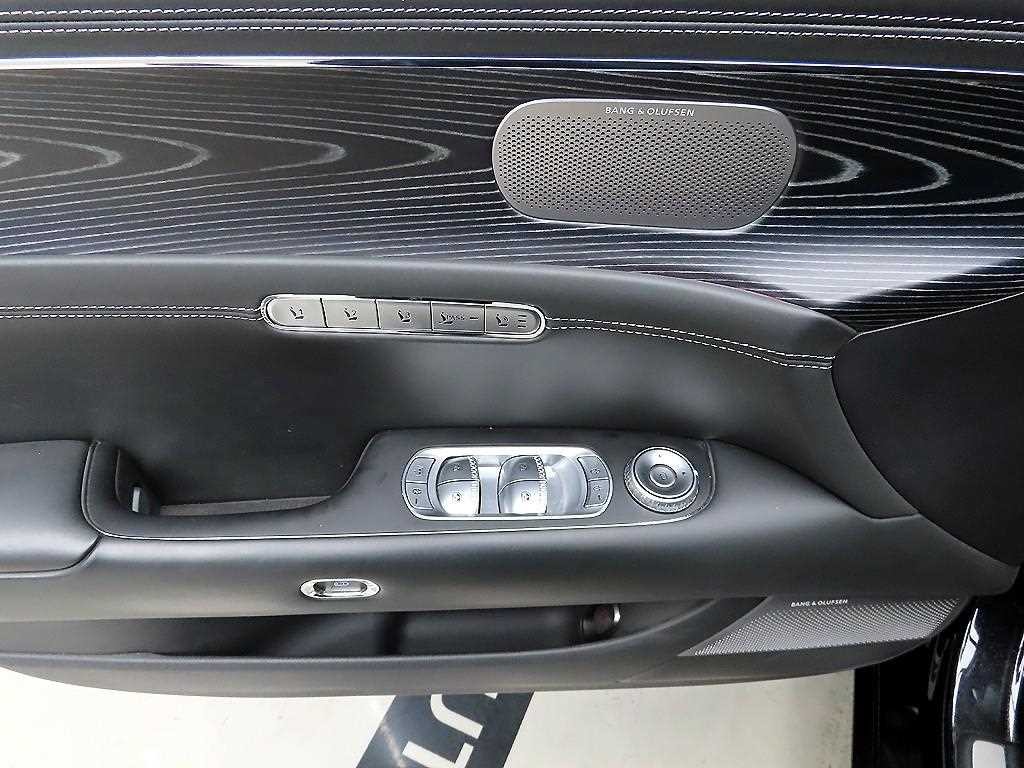 제네시스 G90 G90(RS4) 3.5T GDI e-S/C LWB AWD 이미지 11