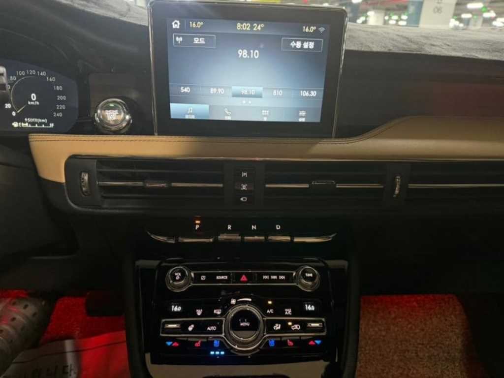 링컨 코세어 2.0 리저브 AWD 이미지 11