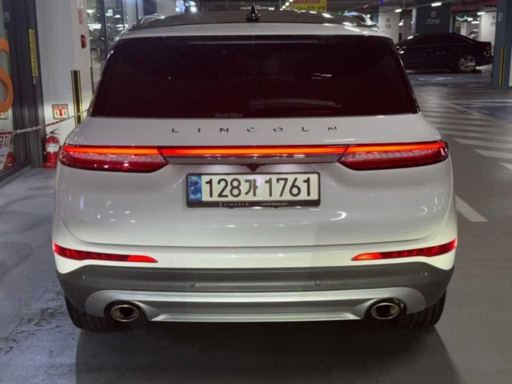 링컨 코세어 2.0 리저브 AWD 이미지 6