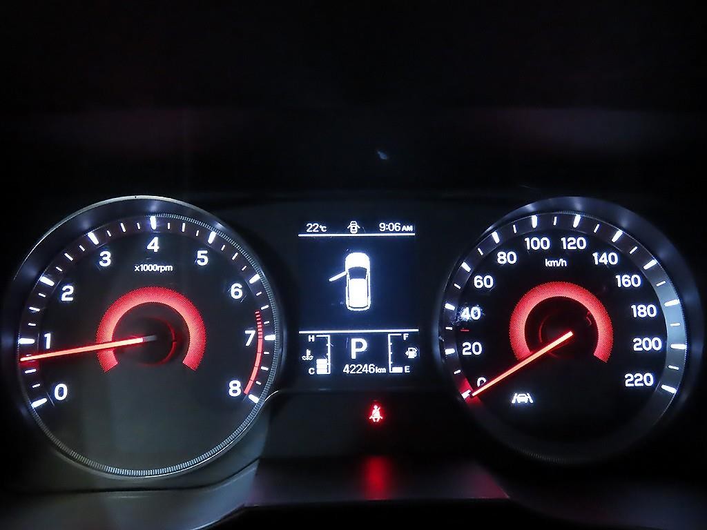KG모빌리티(쌍용) 티볼리 베리 뉴 티볼리 2WD 가솔린 1.5 V3 이미지 9
