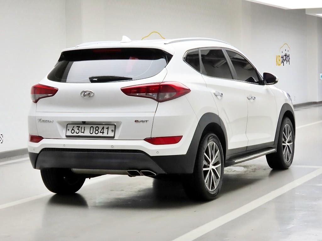 현대 투싼 올뉴투싼 디젤 1.7 2WD 모던 이미지 4