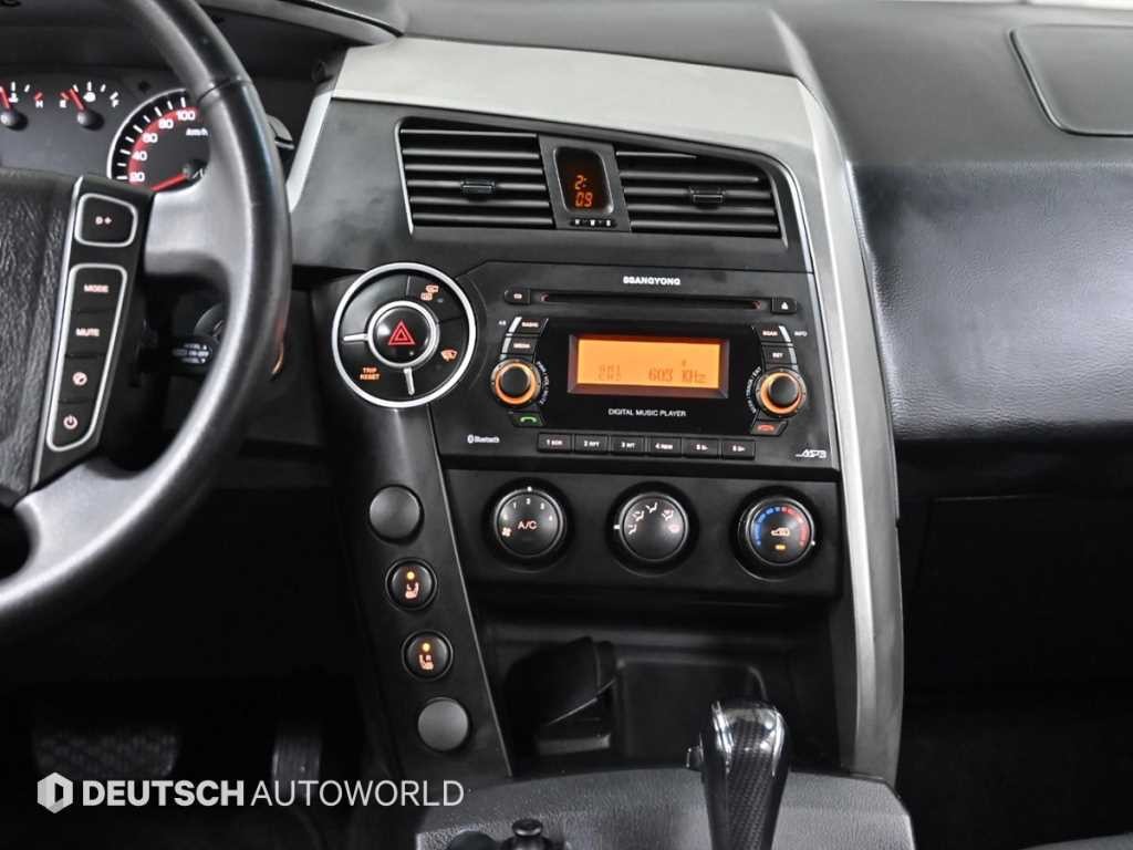 KG모빌리티(쌍용) 코란도 코란도스포츠 디젤 2WD CX5 클럽 이미지 14