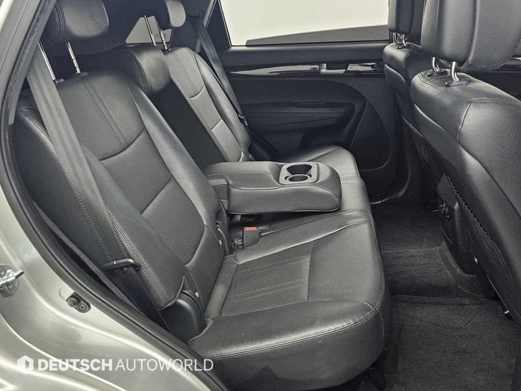 기아 쏘렌토 쏘렌토 R 디젤 2WD 2.0 TLX 최고급형 이미지 12