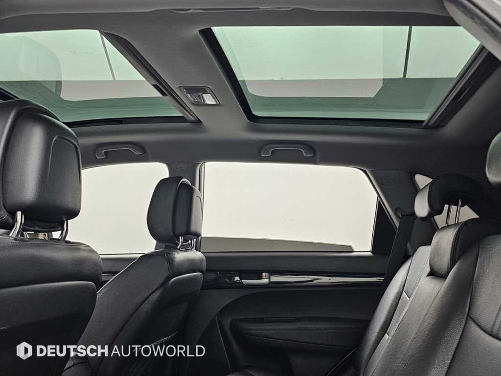 기아 쏘렌토 쏘렌토 R 디젤 2WD 2.0 TLX 최고급형 이미지 18