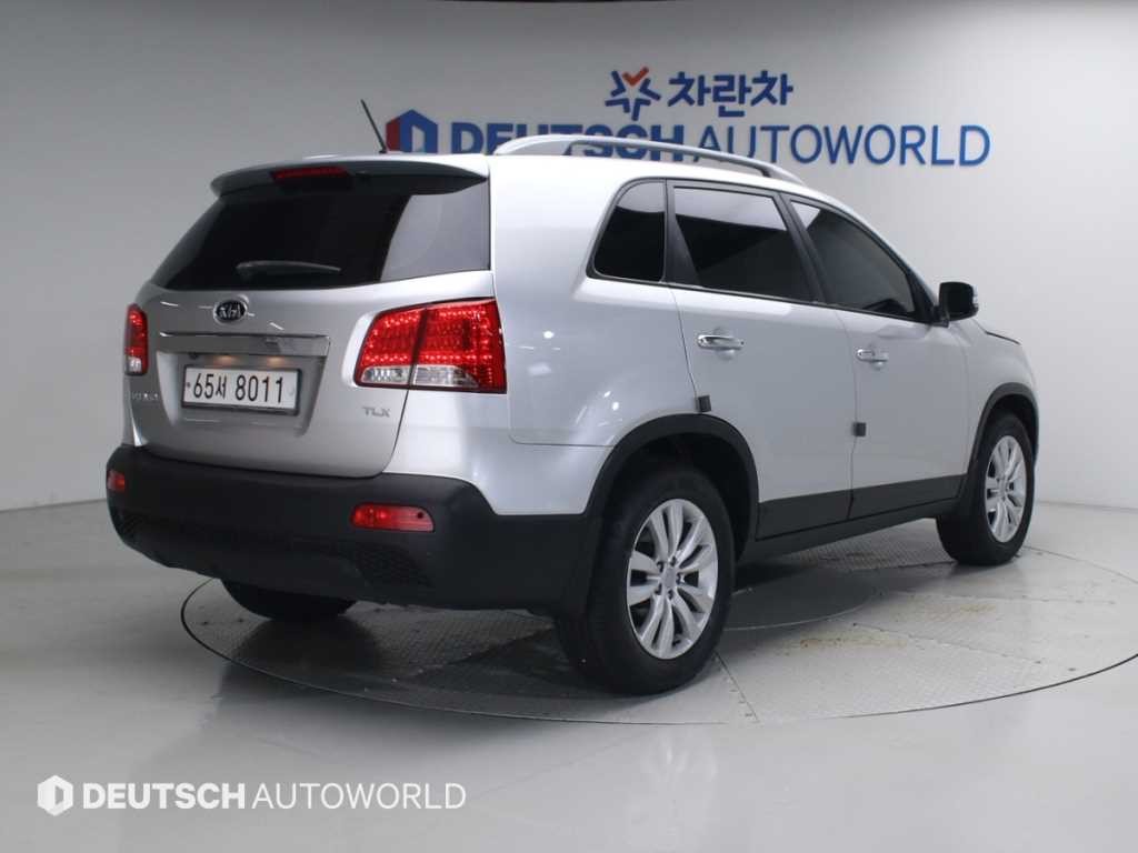 기아 쏘렌토 쏘렌토 R 디젤 2WD 2.0 TLX 최고급형 이미지 2