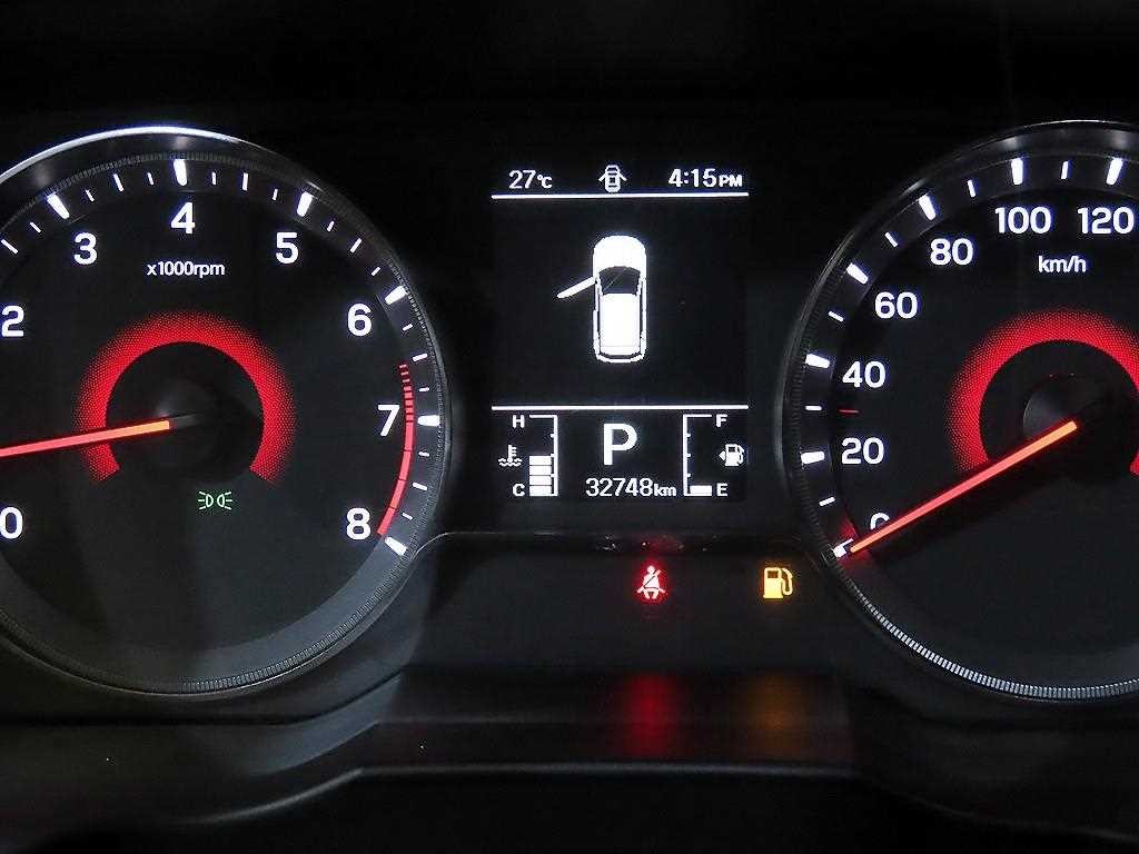 KG모빌리티(쌍용) 티볼리 더 뉴 티볼리 2WD 가솔린 1.6 V1 이미지 9