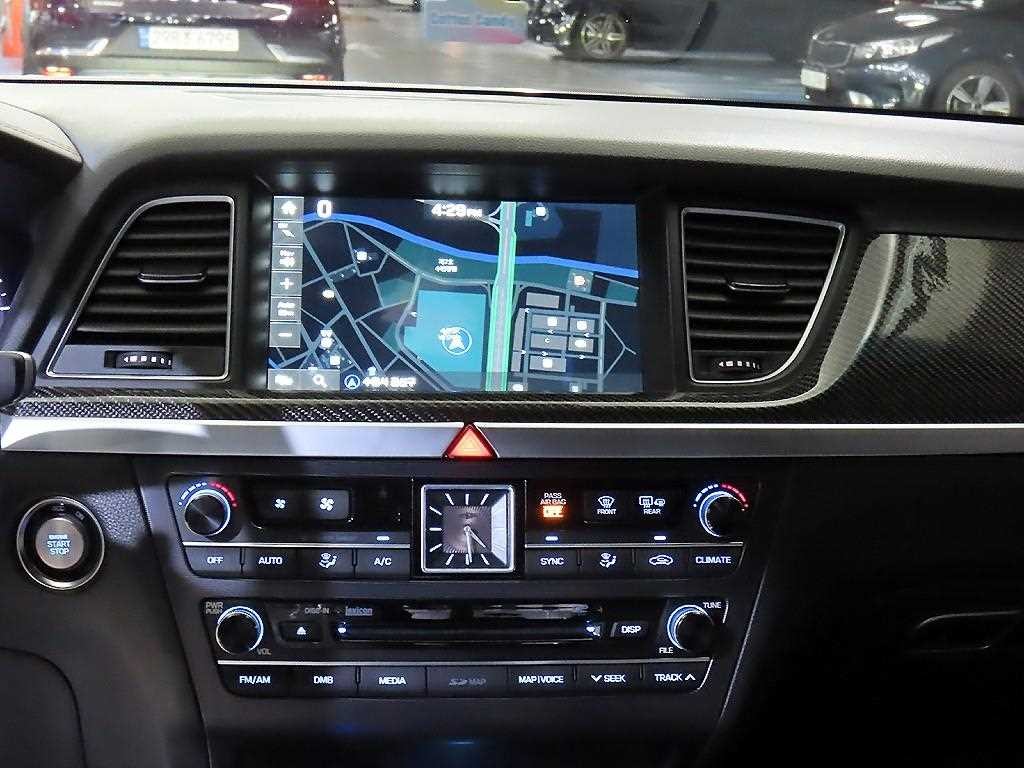 제네시스 G80 3.3 T AWD 스포츠 이미지 11