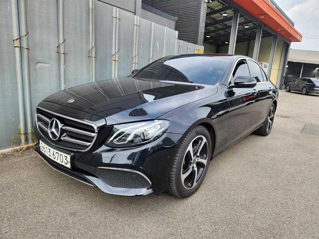 벤츠 E 클래스 E-클래스 W213 E250 아방가르드 이미지 2