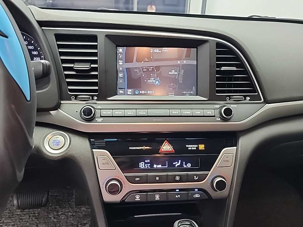 현대 아반떼 아반떼 AD 1.6 e-VGT 스마트 스페셜 이미지 10