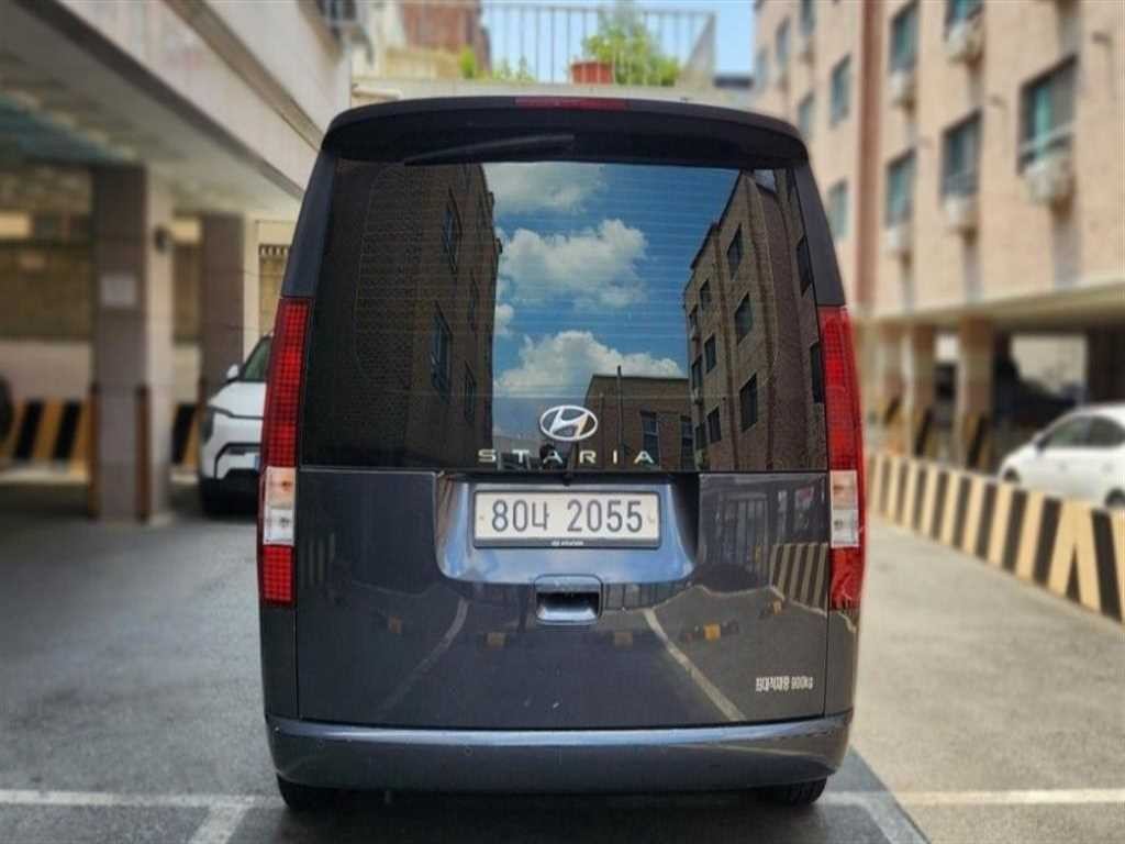 현대 스타리아 2WD 디젤 카고 스마트 3인승 이미지 3