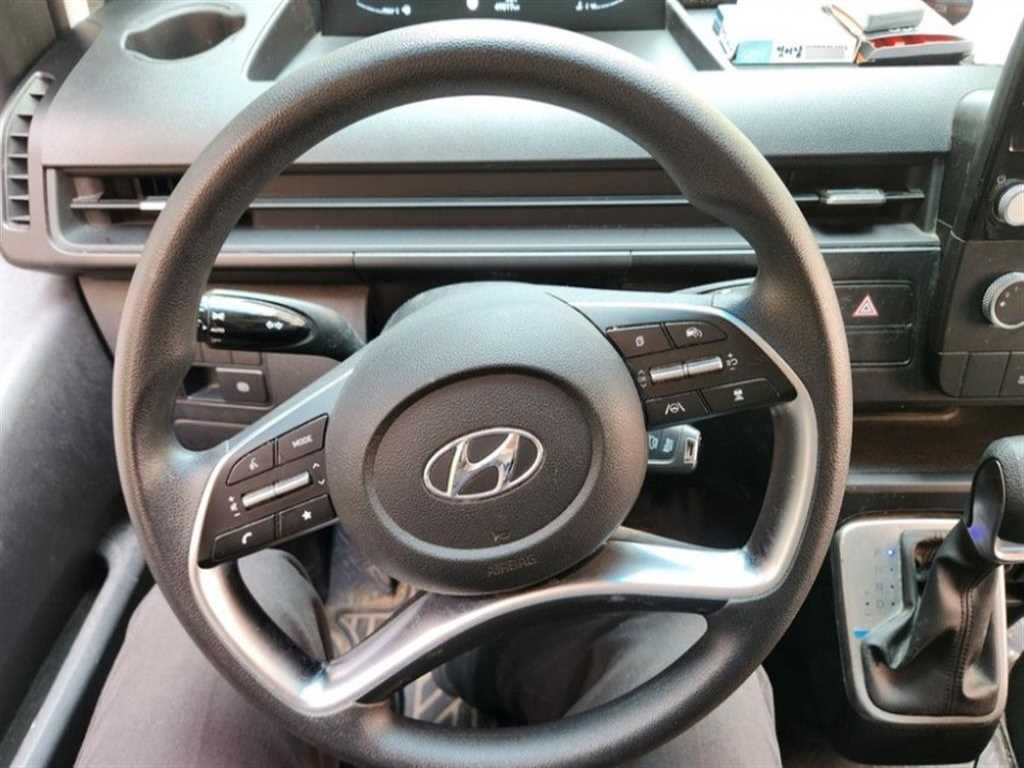 현대 스타리아 2WD 디젤 카고 스마트 3인승 이미지 6
