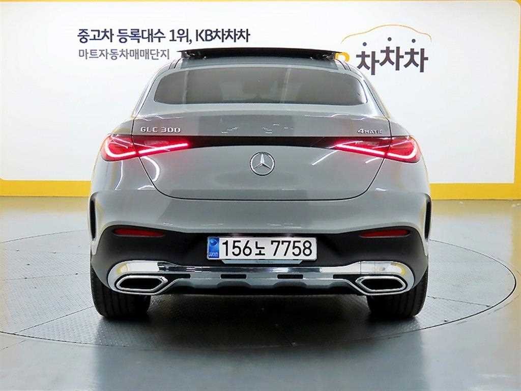 벤츠 GLC 클래스 GLC클래스 X254 GLC300 4MATIC 쿠페 AMG 라인 이미지 4
