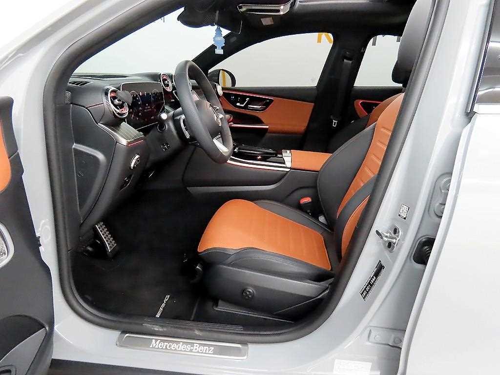 벤츠 GLC 클래스 GLC클래스 X254 GLC300 4MATIC 쿠페 AMG 라인 이미지 5