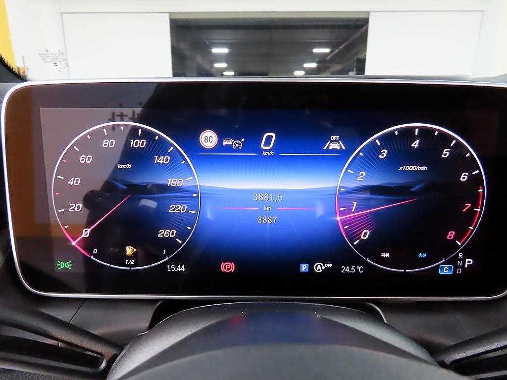 벤츠 GLC 클래스 GLC클래스 X254 GLC300 4MATIC 쿠페 AMG 라인 이미지 8