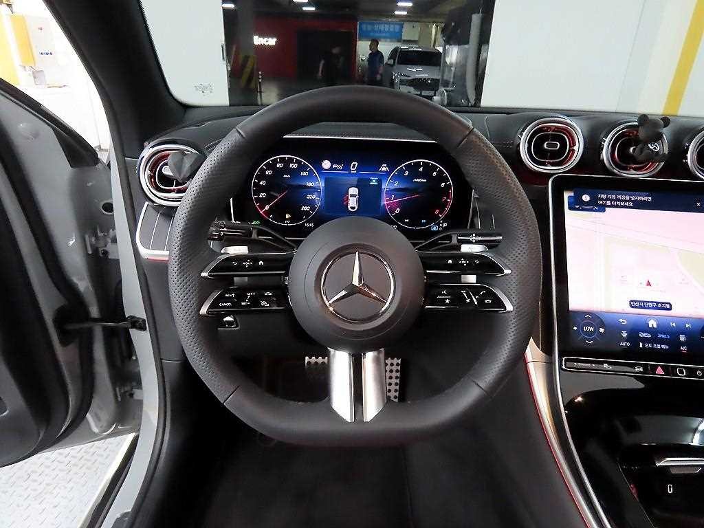 벤츠 GLC 클래스 GLC클래스 X254 GLC300 4MATIC 쿠페 AMG 라인 이미지 9