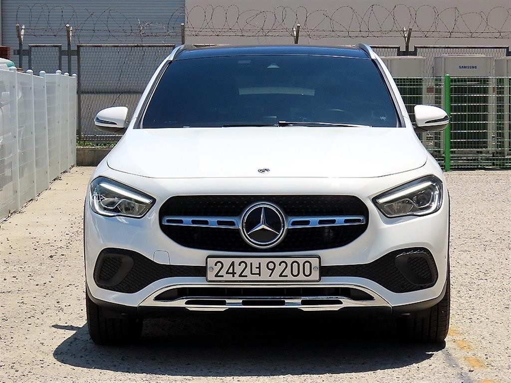 벤츠 GLA 클래스 GLA클래스 H247 GLA220 이미지 1
