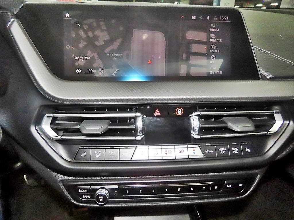 BMW 1시리즈 1시리즈 (F40) M135i xDrive 이미지 11
