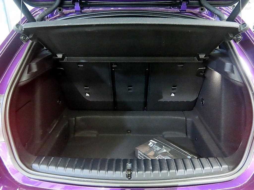 BMW 1시리즈 1시리즈 (F40) M135i xDrive 이미지 17