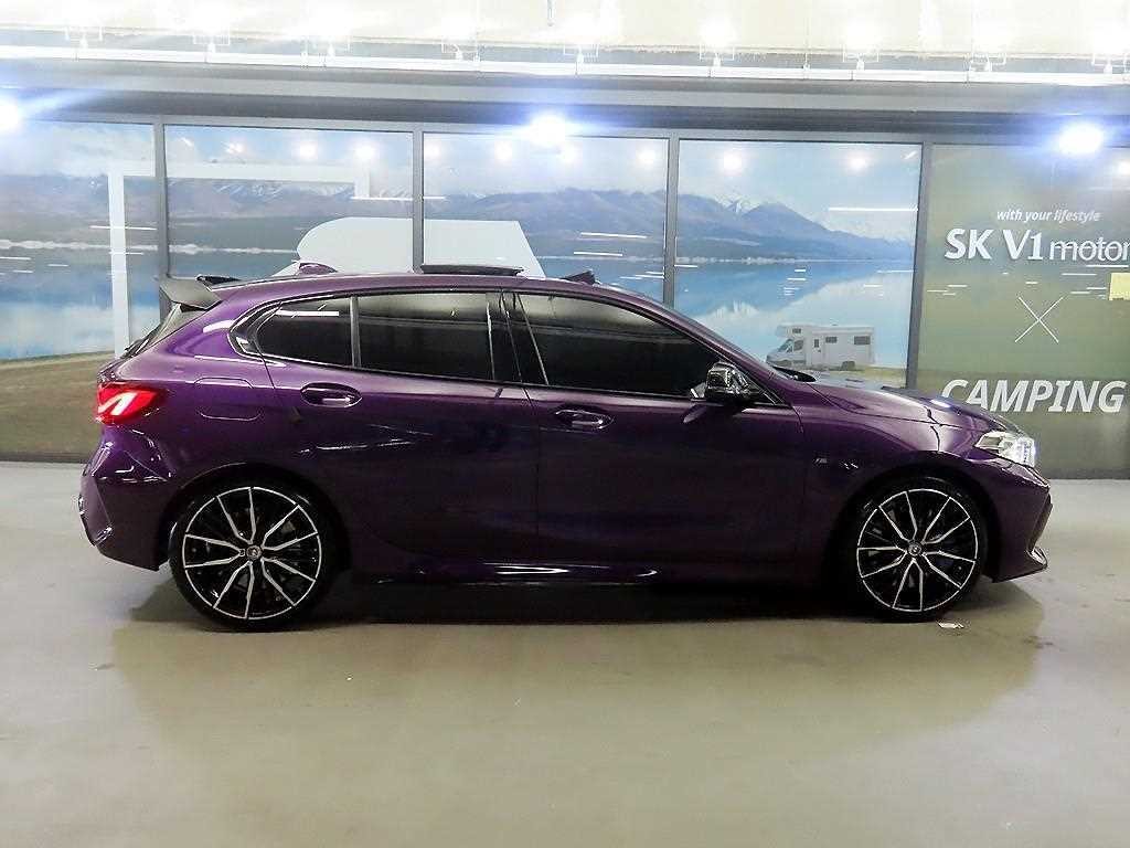 BMW 1시리즈 1시리즈 (F40) M135i xDrive 이미지 3