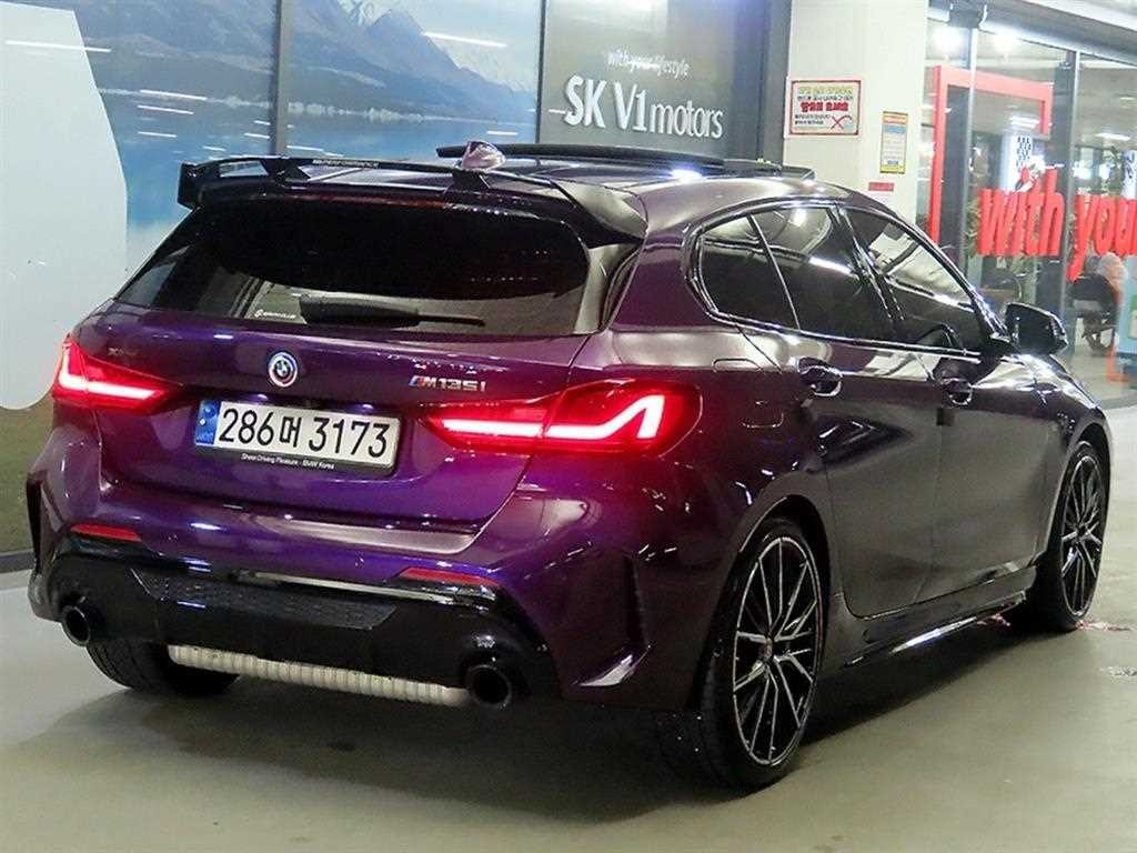 BMW 1시리즈 1시리즈 (F40) M135i xDrive 이미지 4