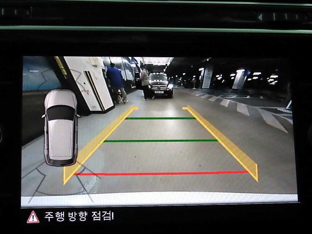 폭스바겐 티구안 티구안(2세대) 2.0 TDI 이미지 14