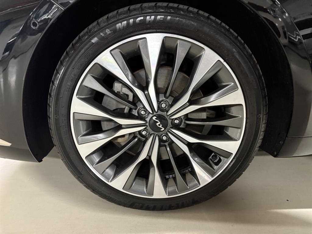 기아 K8 2.5 2WD 시그니처 이미지 20
