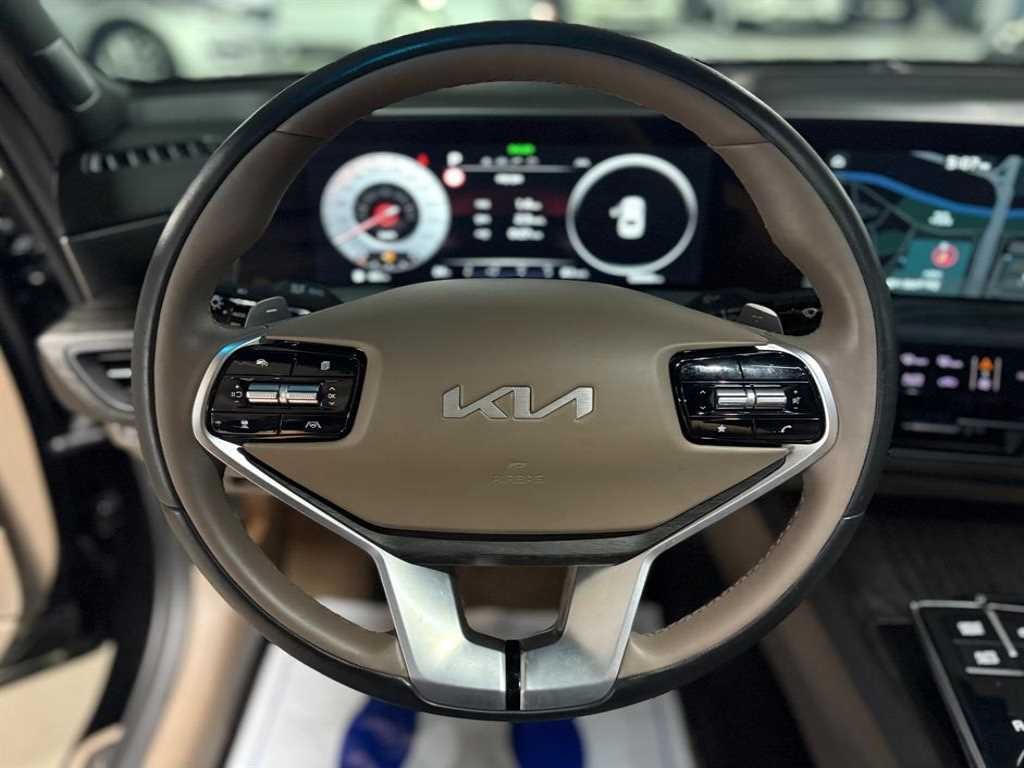 기아 K8 2.5 2WD 시그니처 이미지 6