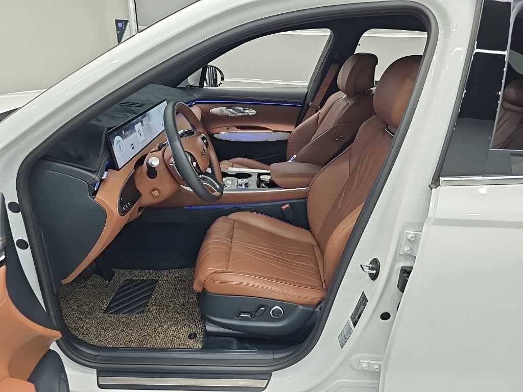 제네시스 GV70 2.5T 가솔린 AWD 기본형 이미지 11