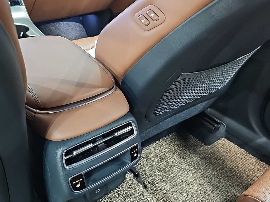 제네시스 GV70 2.5T 가솔린 AWD 기본형 이미지 13