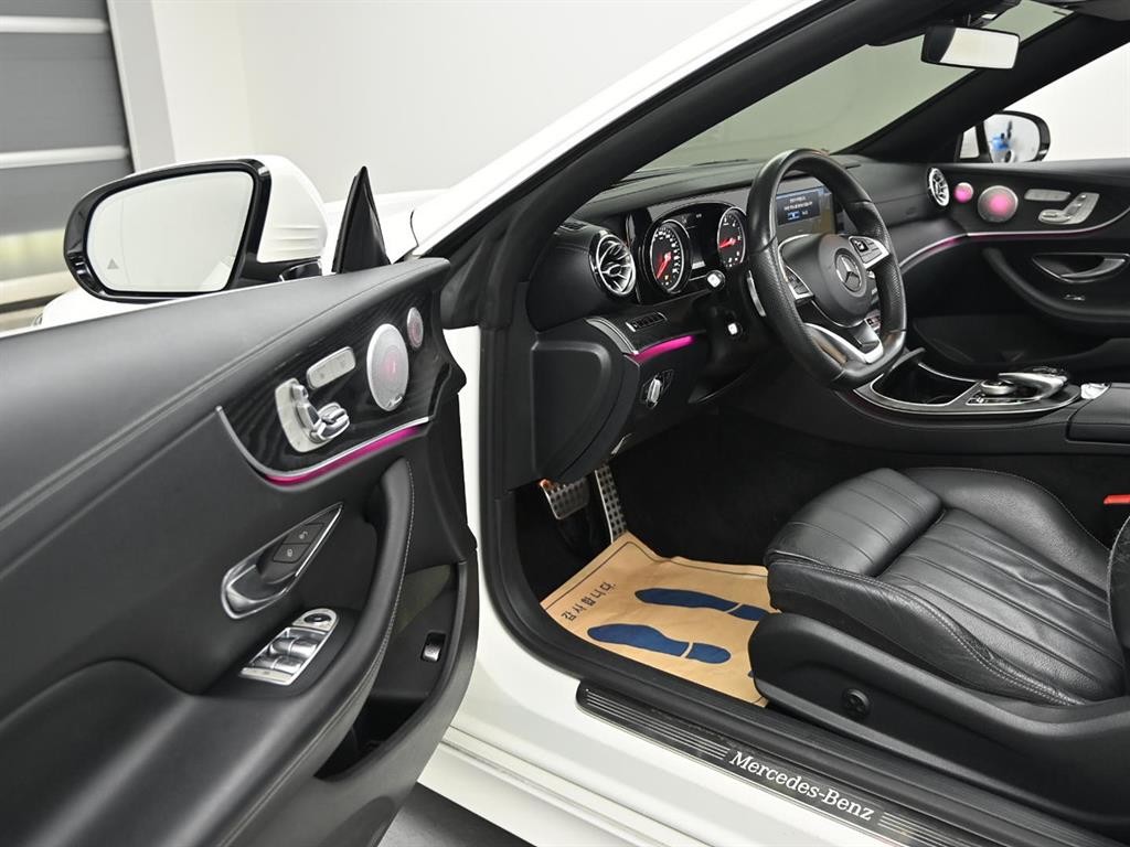 벤츠 E 클래스 E-클래스 W213 E220d 카브리올레 이미지 11