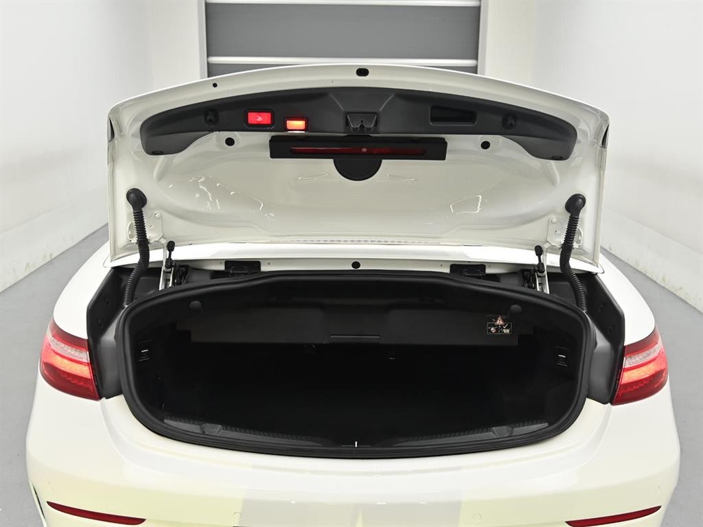 벤츠 E 클래스 E-클래스 W213 E220d 카브리올레 이미지 19