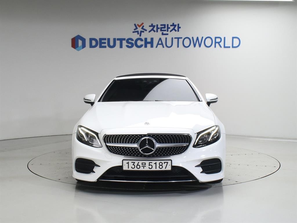 벤츠 E 클래스 E-클래스 W213 E220d 카브리올레 이미지 3