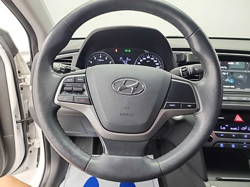 현대 아반떼 아반떼 AD 1.6 GDI 스마트 스페셜 이미지 9