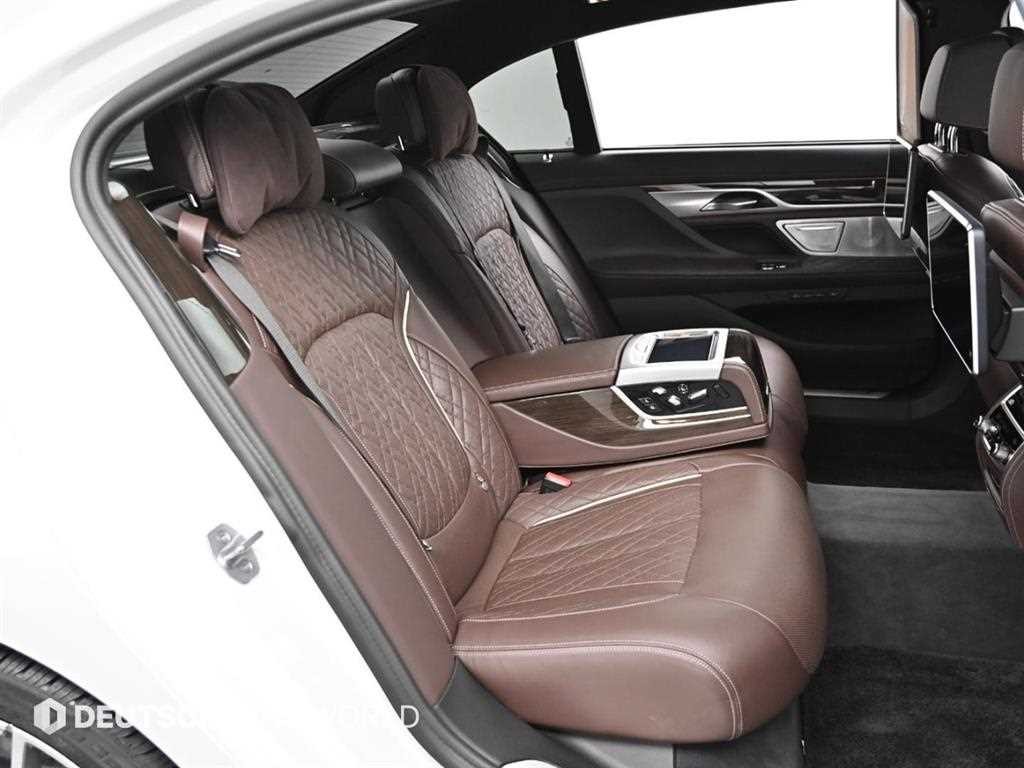 BMW 7시리즈 7시리즈 (G11) 740Li xDrive 디자인 퓨어 엑설런스 이미지 12