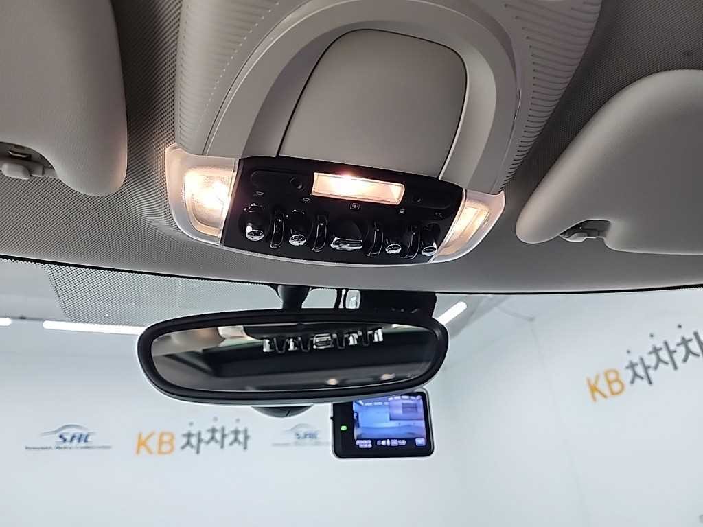 미니 쿠퍼 5도어 기본형 이미지 16