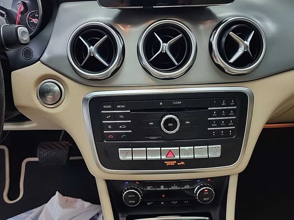 벤츠 GLA 클래스 GLA클래스 X156 GLA220 프리미엄 이미지 10