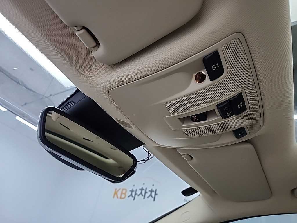 벤츠 GLA 클래스 GLA클래스 X156 GLA220 프리미엄 이미지 16