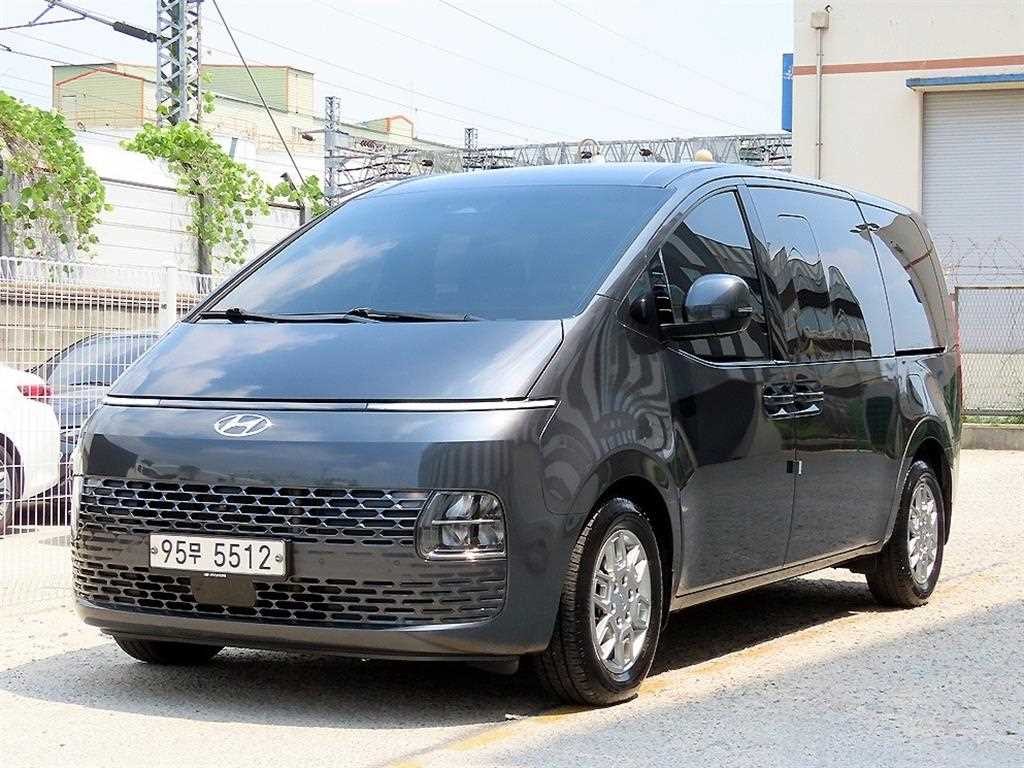 현대 스타리아 2WD 디젤 카고 모던 5인승 이미지 2
