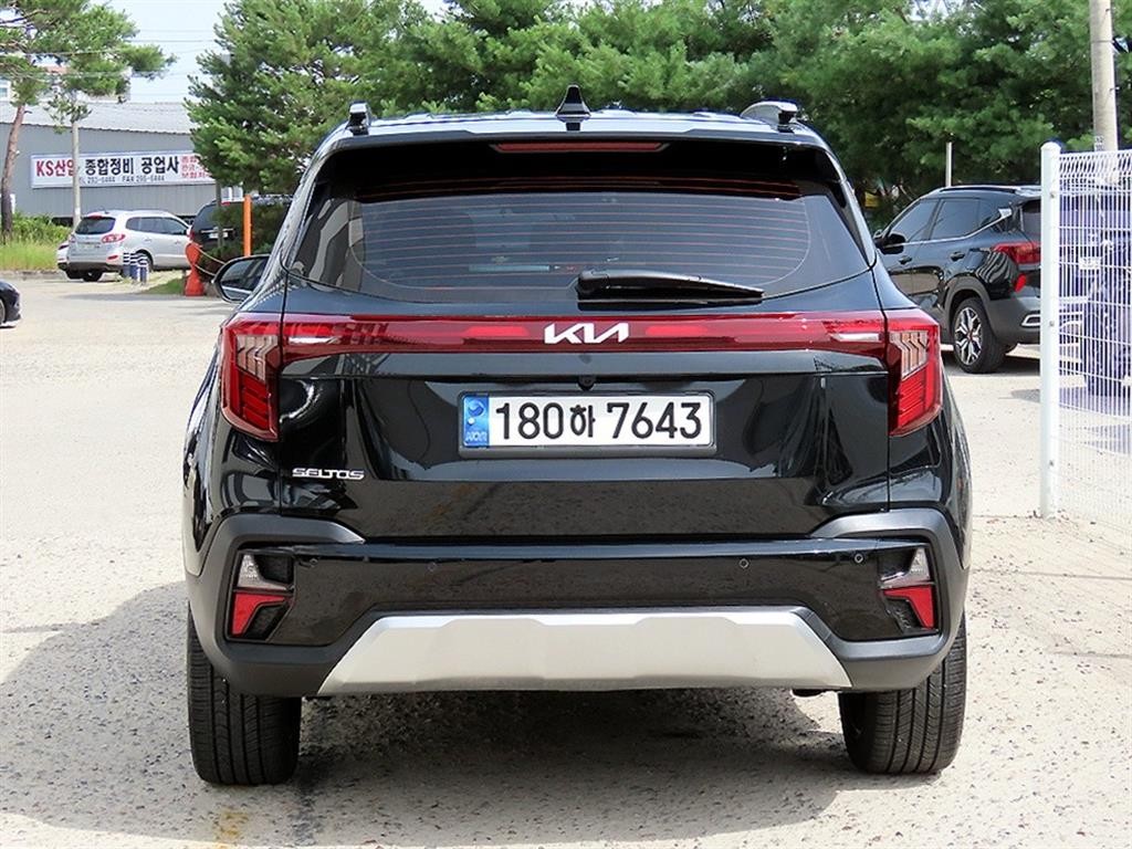 기아 셀토스 더 뉴 셀토스 가솔린 1.6 터보 2WD 시그니처 이미지 4
