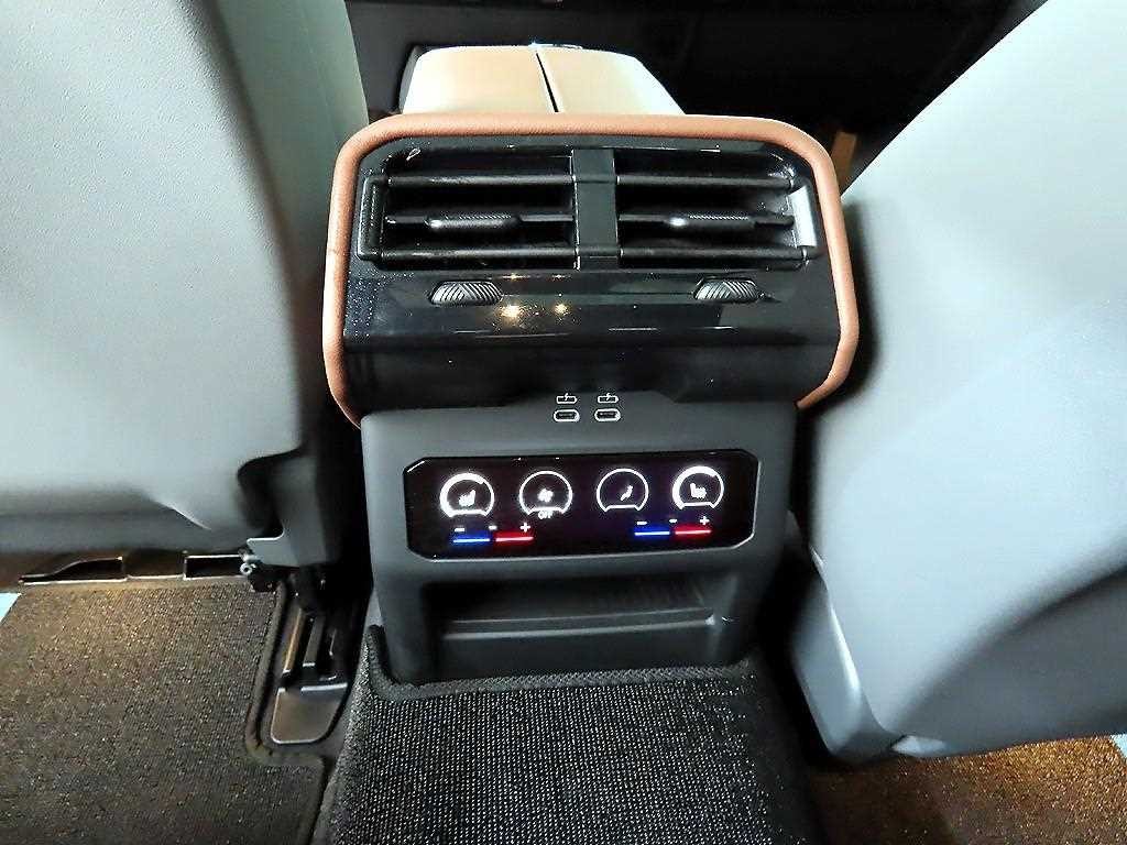 BMW 5시리즈 5시리즈 (G60) 530i xDrive M 스포츠 프로 스페셜 에디션 이미지 13