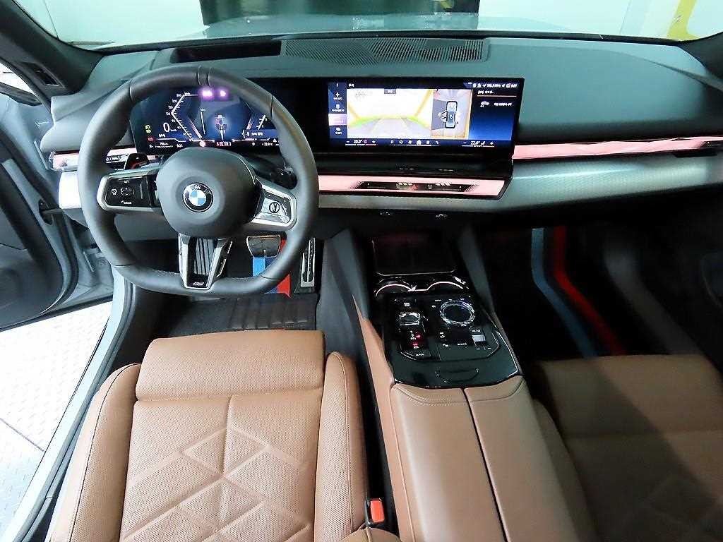 BMW 5시리즈 5시리즈 (G60) 530i xDrive M 스포츠 프로 스페셜 에디션 이미지 7