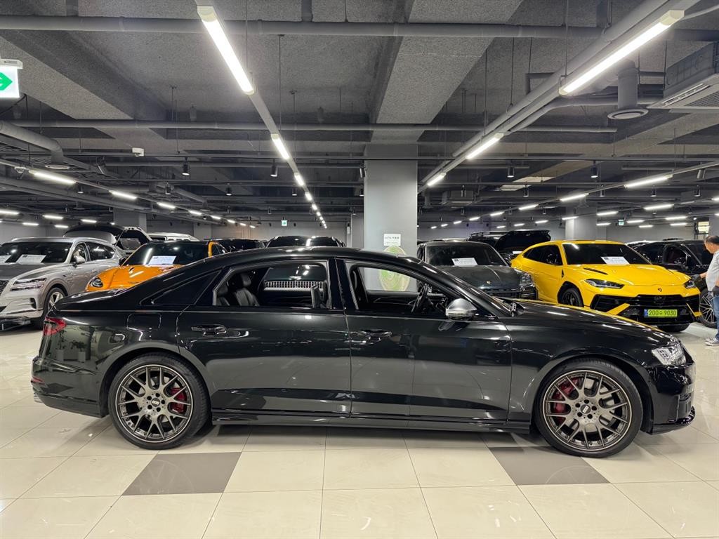 아우디 S8 S8 (D5) 4.0 TFSI 콰트로 LWB 이미지 2
