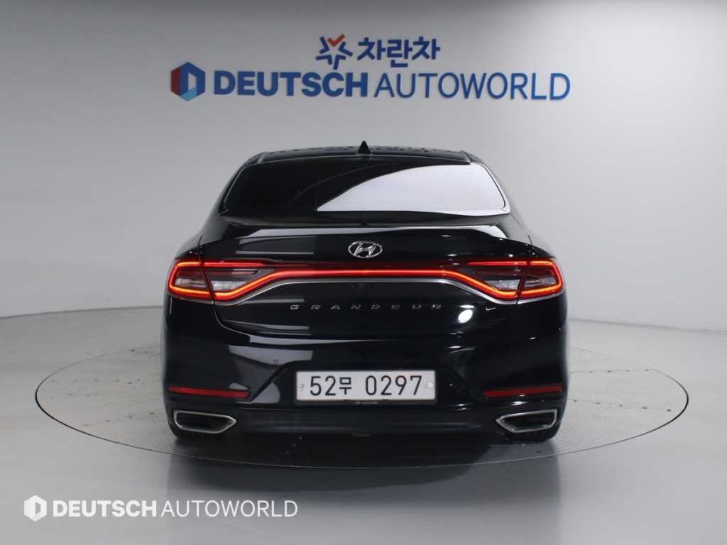 현대 그랜저 그랜저 IG 2.4 GDI 프리미엄 스페셜 이미지 4