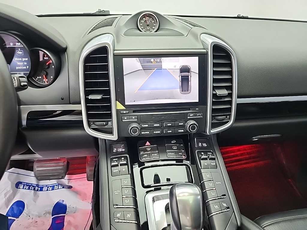 포르쉐 카이엔 뉴 카이엔 3.0 디젤 이미지 10