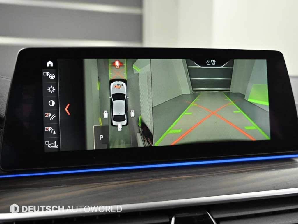 BMW 5시리즈 5시리즈 (G30) 530i M 스포츠 플러스 이미지 15