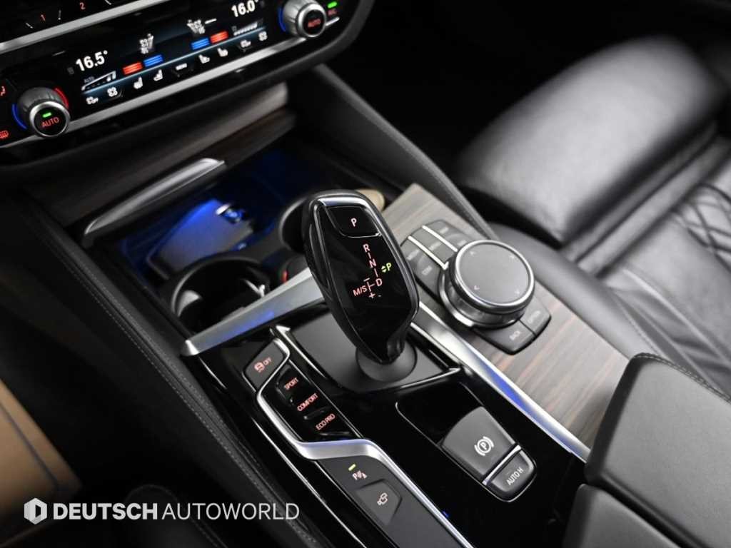 BMW 5시리즈 5시리즈 (G30) 530i M 스포츠 플러스 이미지 9