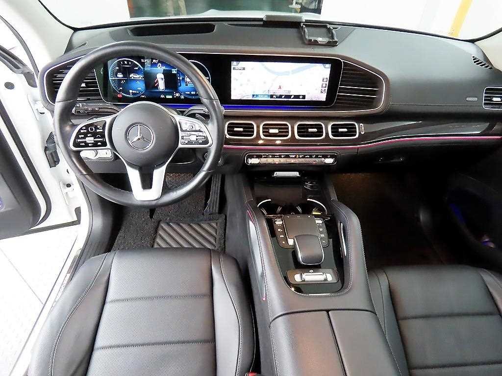 벤츠 GLE 클래스 GLE 클래스 W167 GLE 300d 4MATIC 이미지 7
