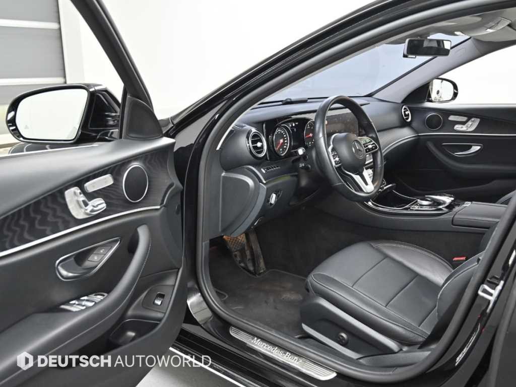 벤츠 E 클래스 E-클래스 W213 E220d 아방가르드 이미지 11