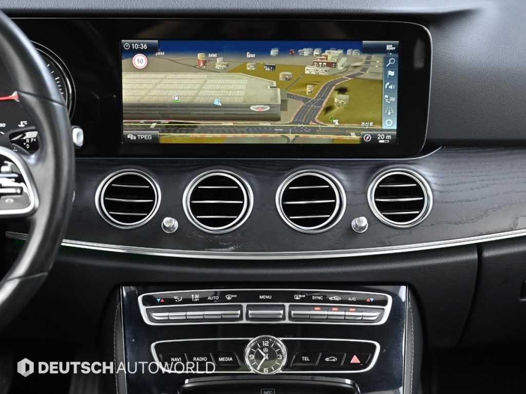 벤츠 E 클래스 E-클래스 W213 E220d 아방가르드 이미지 14