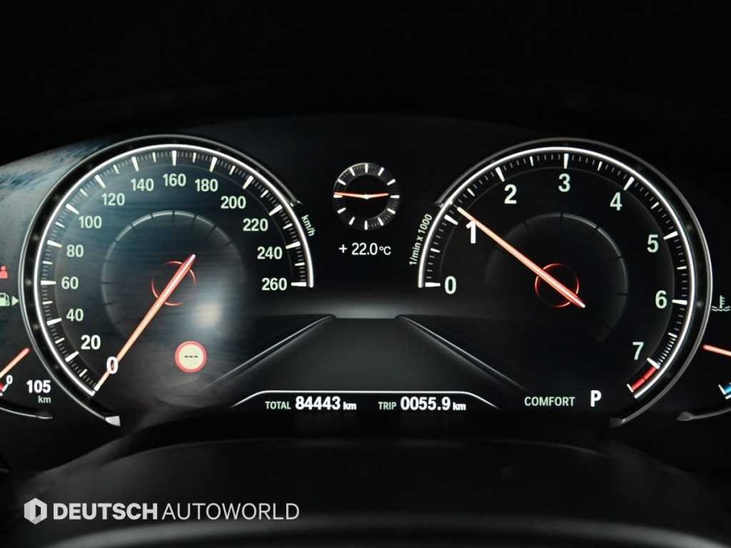 BMW 5시리즈 5시리즈 (G30) 530i M 스포츠 플러스 이미지 8